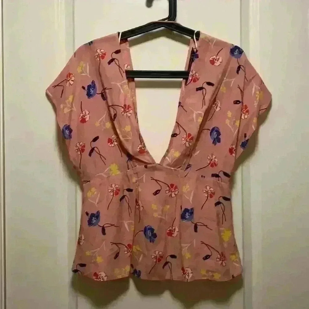Cute top